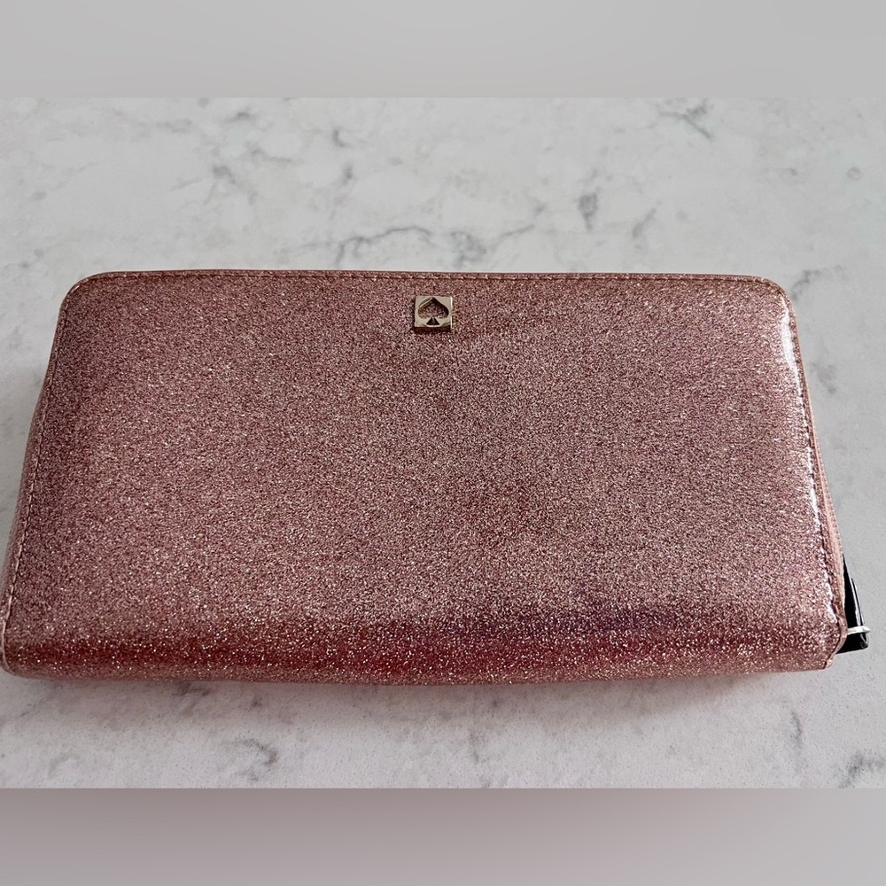 NWT KATE SPADE ROSE GOLD WALLET